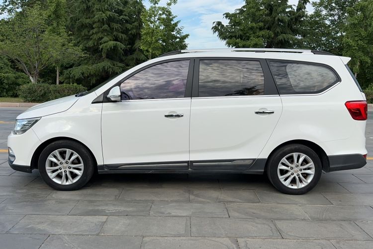 Used Baojun 730 2016 1.5T Manual Luxury Edition 7 Seats Exterior 7