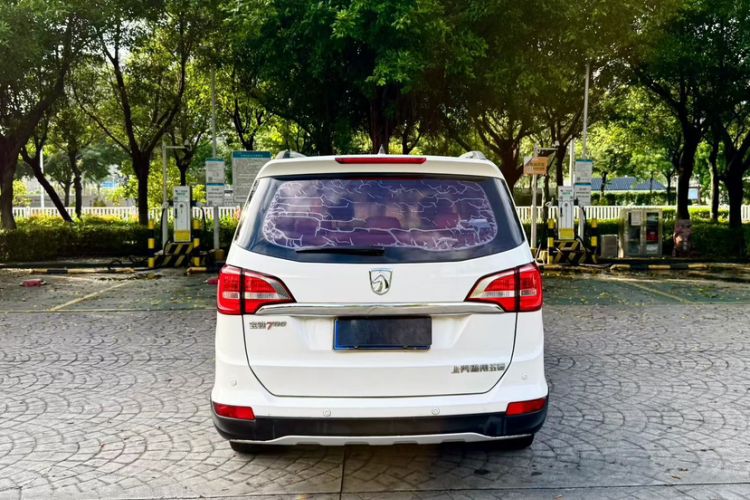 Used Baojun 730 2016 1.5L Manual Comfort Version 7 Seats China V Emission Standard Exterior 8