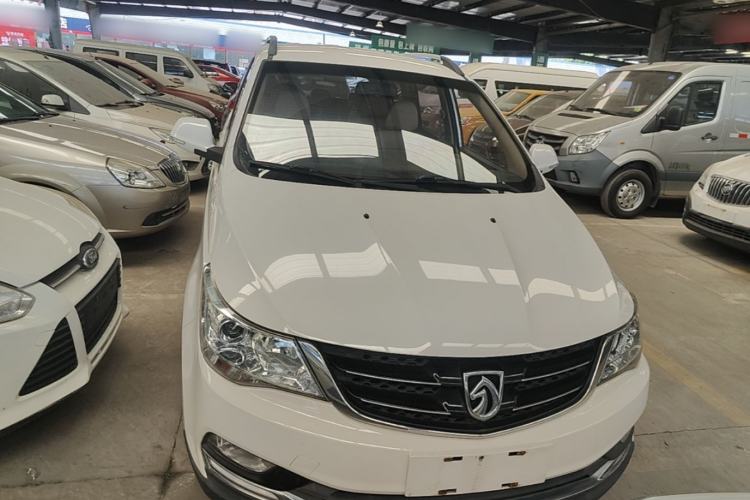 Used Baojun 730 2016 1.5L Manual Comfort Version 7 Seats China V Emission Standard Front