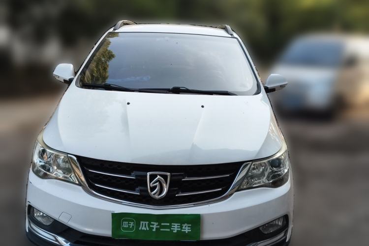 Used Baojun 730 2016 1.5L Manual Standard Version 7 Seats Front