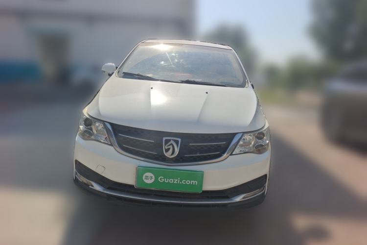 Used Baojun 730 2016 1.5L Manual Standard Version 7 Seats Front