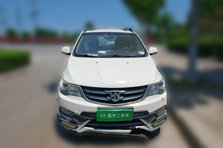 Used Baojun 730 2016 1.5L Manual Comfort Version 7 Seats China V Emission Standard Front