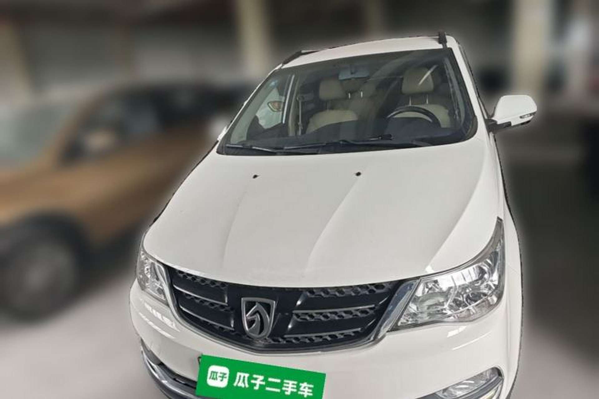 Used Baojun 730 2016 1.5T Manual Comfort Version 7 Seats Front
