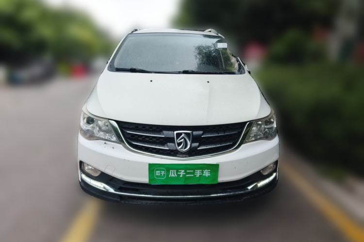 Used Baojun 730 2016 1.8L iAMT Luxury Model 7 Seats Front