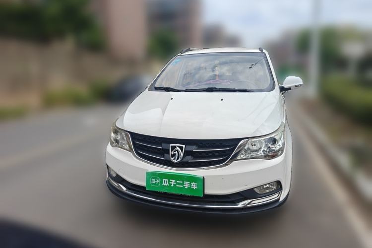 Used Baojun 730 2016 1.8L iAMT Comfort Version 7 Seats Front