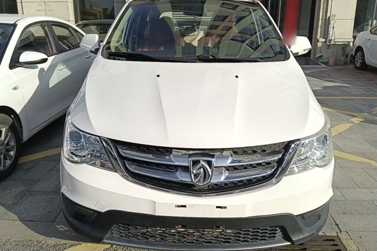 Used Baojun 730 2016 1.5L Manual Value Edition 7 Seats China V Emission Standard Front