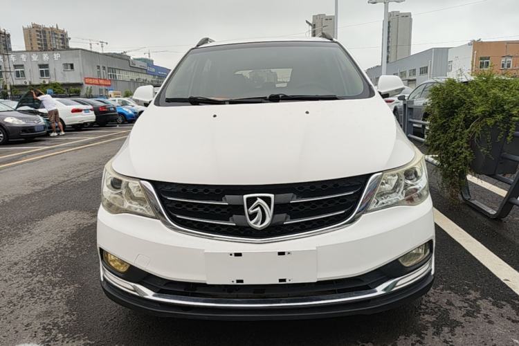 Used Baojun 730 2016 1.5L Manual Comfort Version 7 Seats China V Emission Standard Front