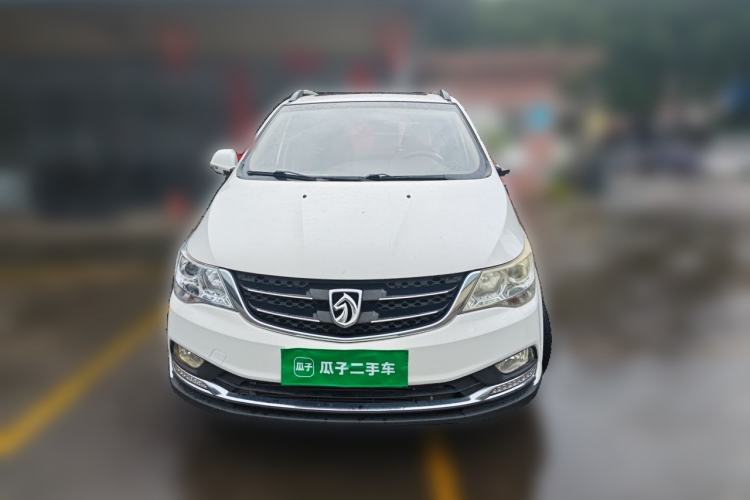 Used Baojun 730 2016 1.5T Manual Luxury Edition 7 Seats Front