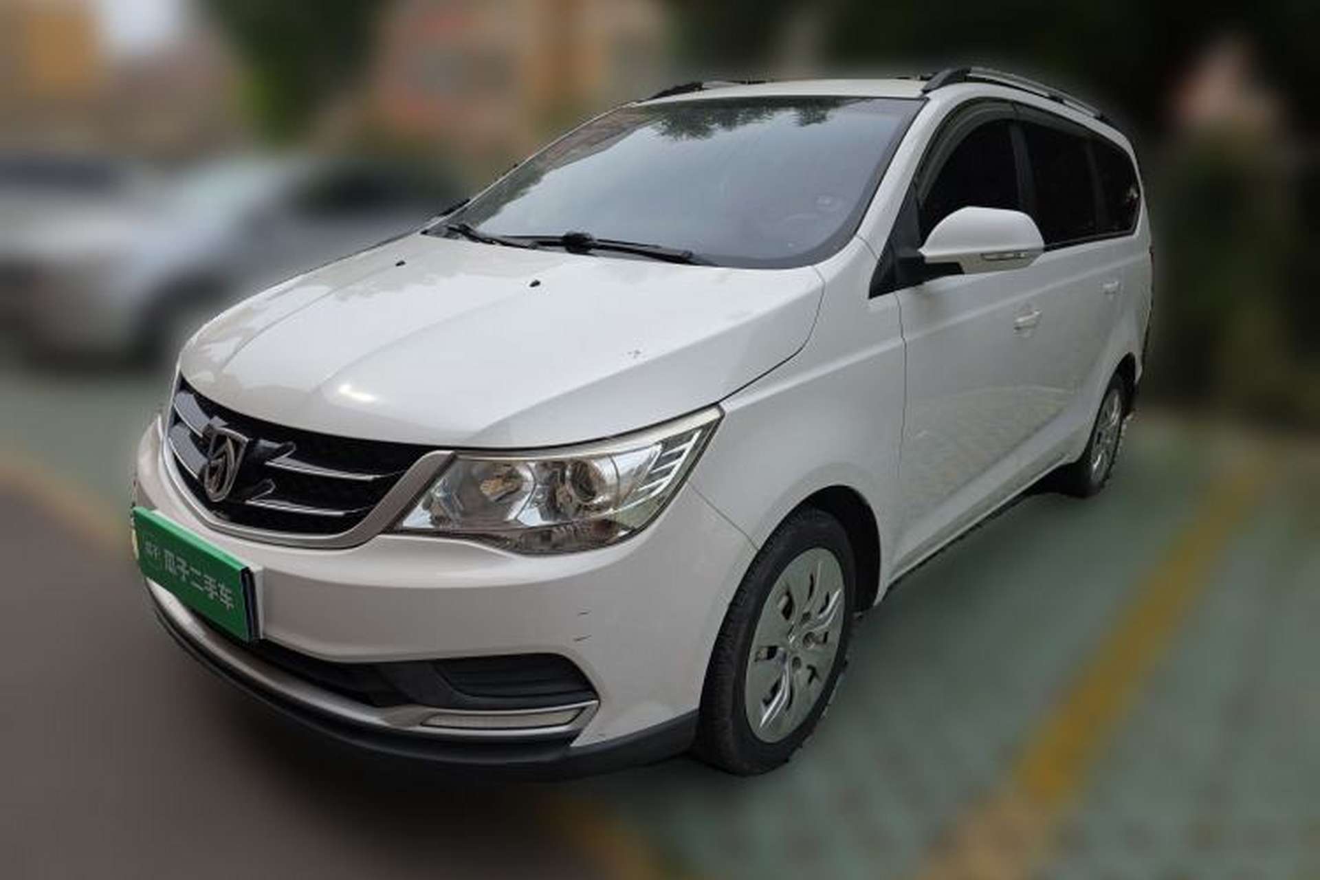Used Baojun 730 2016 1.5L Manual Value Edition 7 Seats China V Emission Standard Front Left 45 Deg