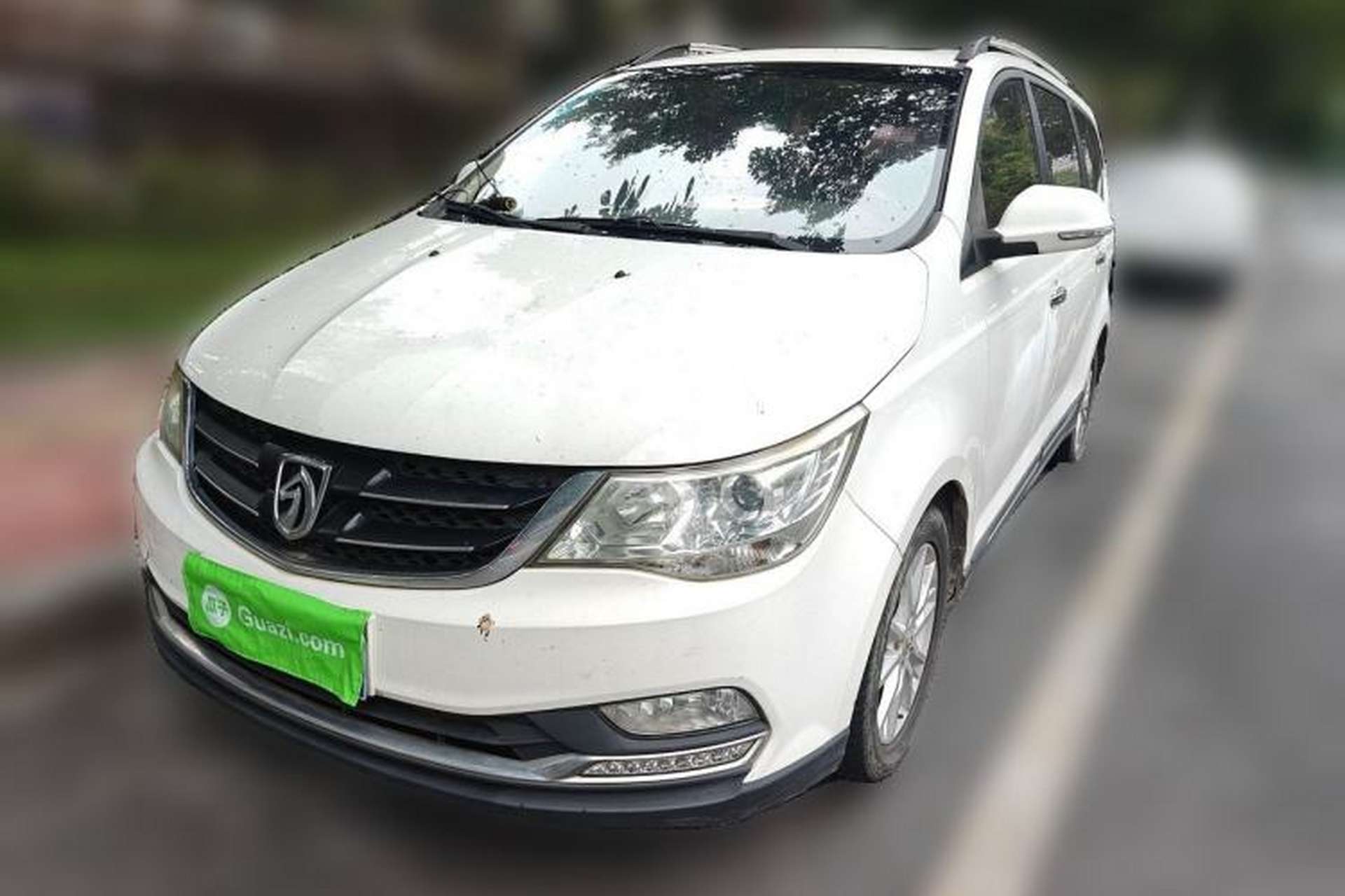 Used Baojun 730 2016 1.8L iAMT Luxury Model 7 Seats Front Left 45 Deg