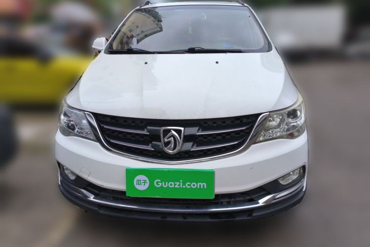 Used Baojun 730 2016 1.5T Manual Comfort Version 7 Seats Front
