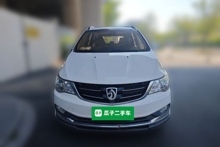 Used Baojun 730 2016 1.5T Manual Luxury Edition 7 Seats Front