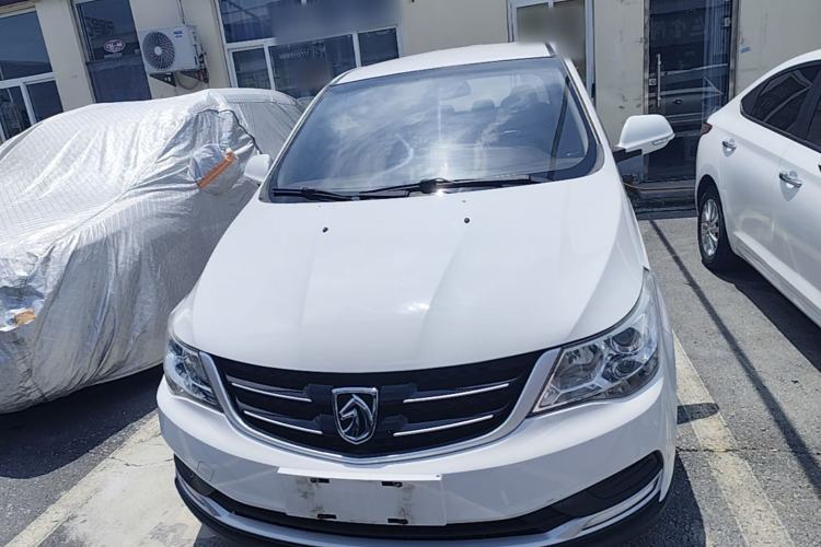 Used Baojun 730 2016 Revised 1.5L Manual Standard Version 7 Seats China V Emission Standard Front
