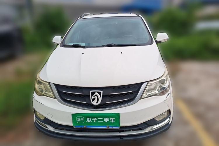 Used Baojun 730 2016 1.5T Manual Luxury Edition 7 Seats Front