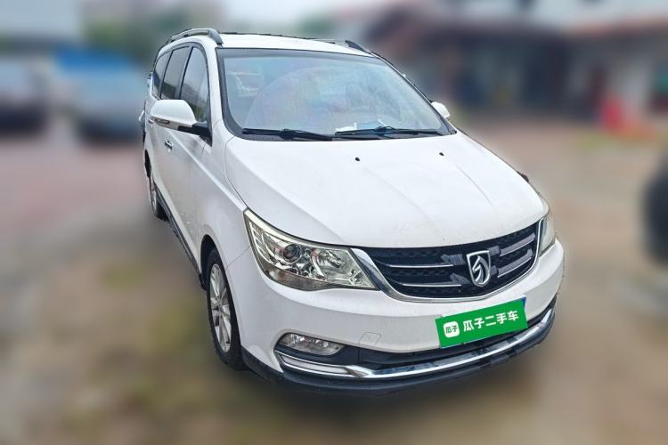 Used Baojun 730 2016 1.5L Manual Comfort Version 7 Seats China V Emission Standard Front Right 45 Deg