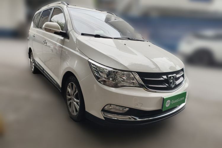 Used Baojun 730 2016 1.5L Manual Comfort Version 7 Seats China V Emission Standard Front Right 45 Deg