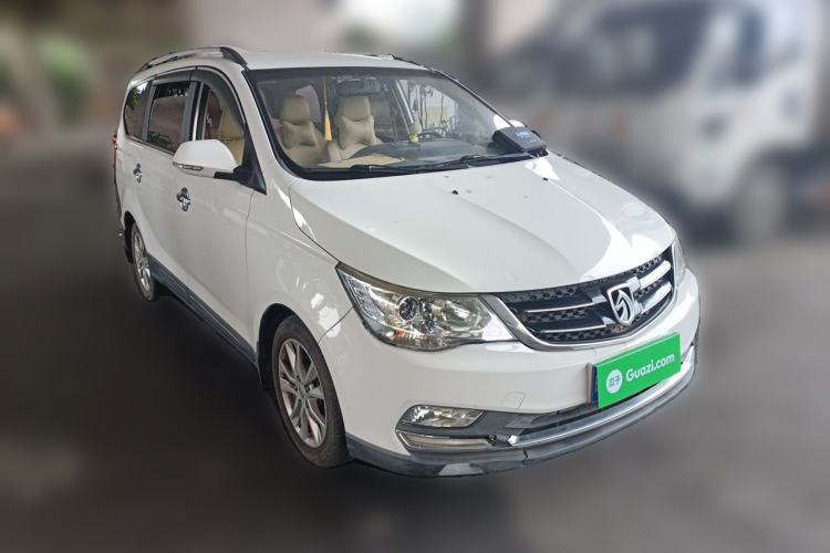 Used Baojun 730 2016 1.5L Manual Comfort Version 7 Seats China V Emission Standard Front Right 45 Deg