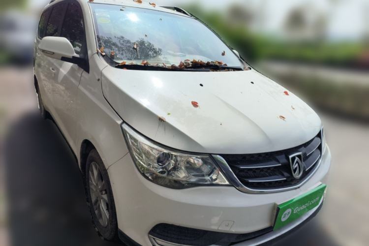 Used Baojun 730 2016 Revised 1.5L Manual Standard Version 7 Seats China V Emission Standard Front Right 45 Deg