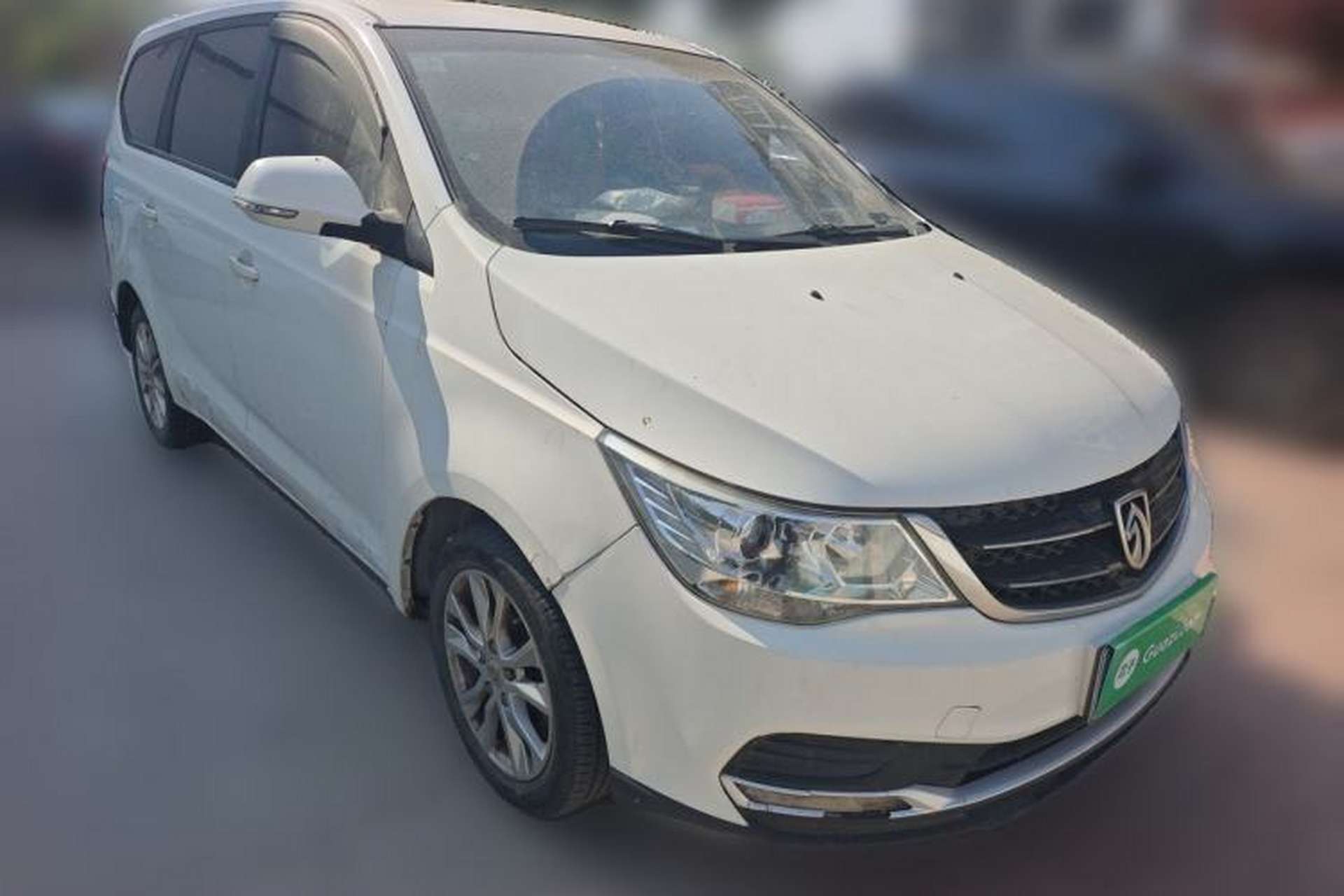 Used Baojun 730 2016 1.5L Manual Standard Version 7 Seats Front Right 45 Deg