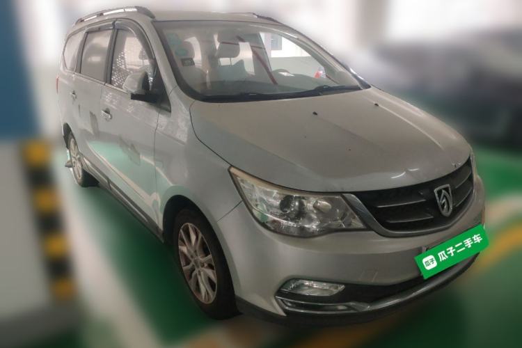 Used Baojun 730 2016 1.5L Manual Comfort Version 7 Seats China V Emission Standard Front Right 45 Deg