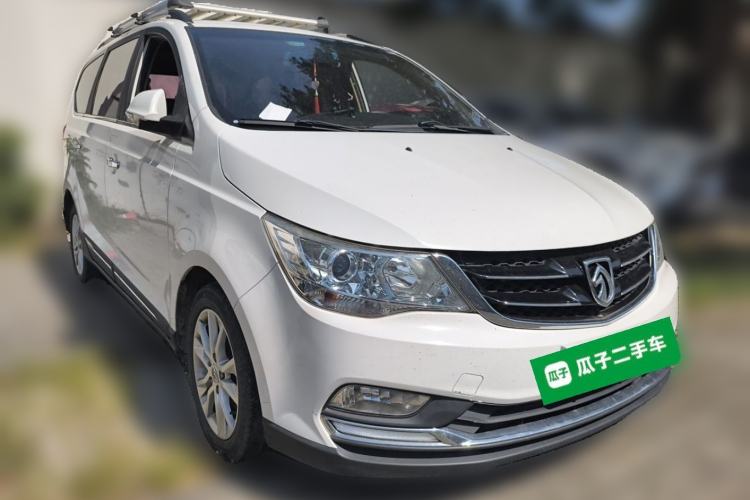 Used Baojun 730 2016 1.5L Manual Comfort Version 7 Seats China V Emission Standard Front Right 45 Deg