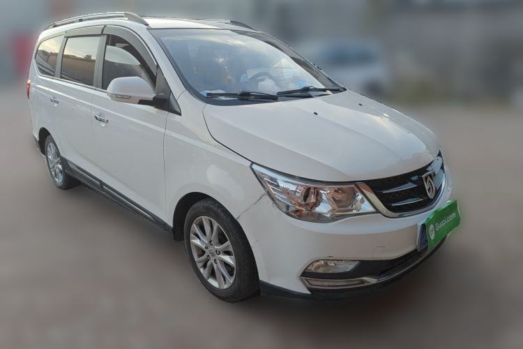 Used Baojun 730 2016 1.5L Manual Comfort Version 7 Seats China V Emission Standard Front Right 45 Deg