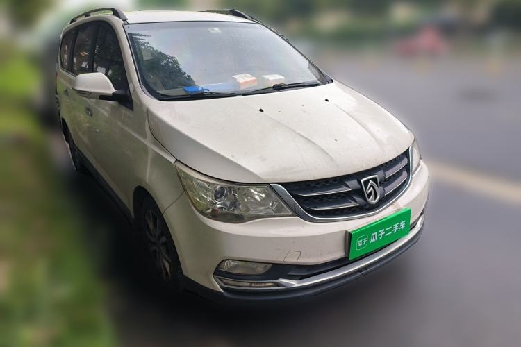 Used Baojun 730 2016 1.5L Manual Comfort Version 7 Seats China V Emission Standard Front Right 45 Deg