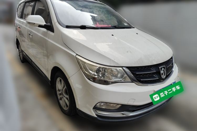 Used Baojun 730 2016 1.5L Manual Luxury Edition 7 Seats Front Right 45 Deg