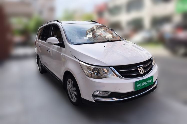 Used Baojun 730 2016 1.5T Manual Comfort Version 7 Seats Front Right 45 Deg