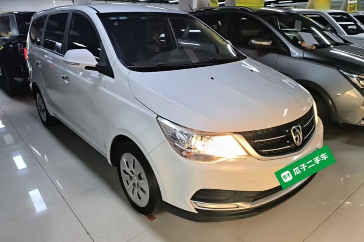 Used Baojun 730 2016 Revised 1.5L Manual Standard Version 7 Seats China V Emission Standard Front Right 45 Deg