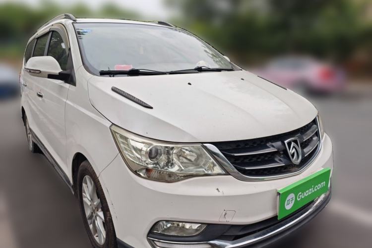Used Baojun 730 2016 1.5L Manual Comfort Version 7 Seats China V Emission Standard Front Right 45 Deg