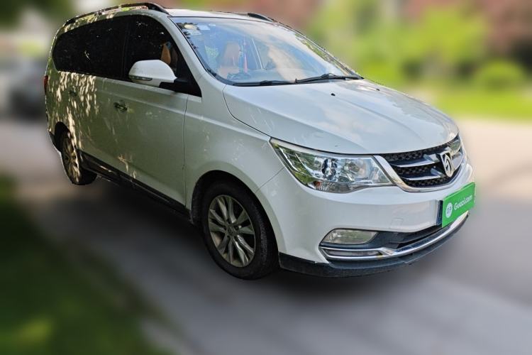 Used Baojun 730 2016 1.5L Manual Comfort Version 7 Seats China V Emission Standard Front Right 45 Deg