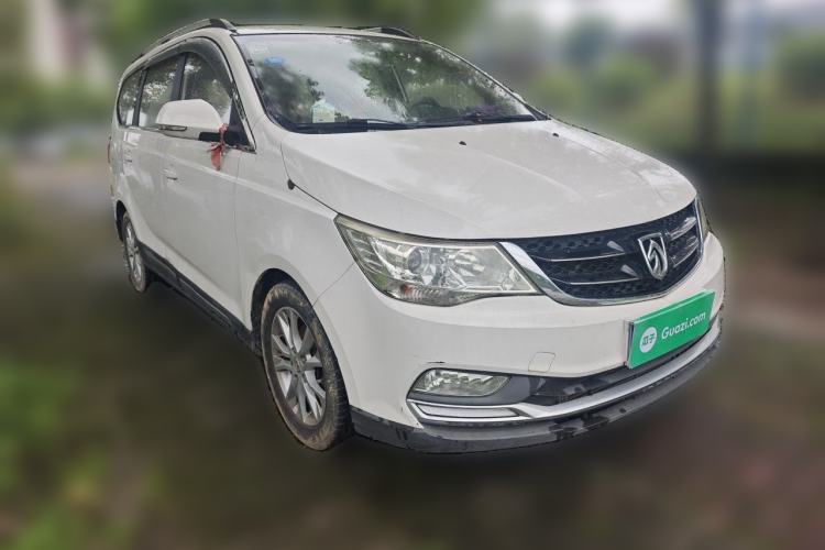 Used Baojun 730 2016 1.5T Manual Standard Version 7 Seats Front Right 45 Deg