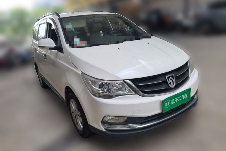 Used Baojun 730 2016 1.5L Manual Comfort Version 7 Seats China V Emission Standard Front Right 45 Deg
