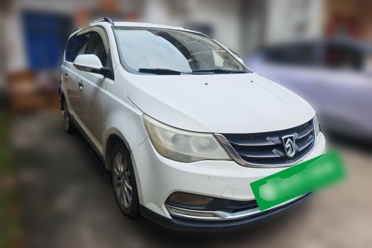 Used Baojun 730 2016 1.5L Manual Comfort Version 7 Seats China V Emission Standard Front Right 45 Deg