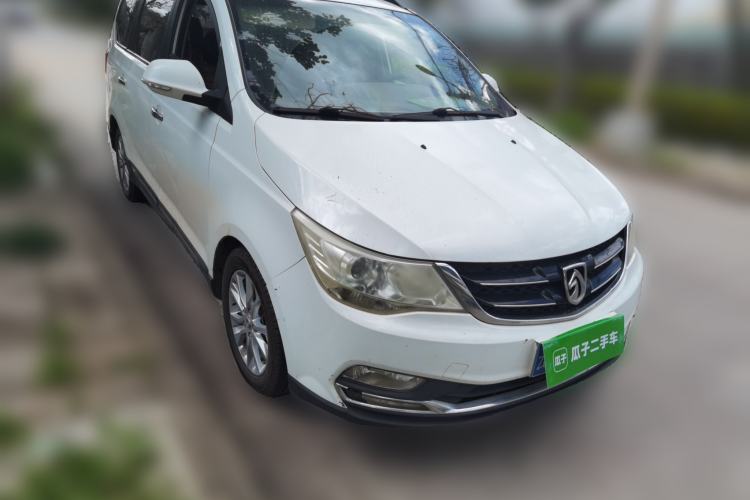 Used Baojun 730 2016 1.5L Manual Comfort Version 7 Seats China V Emission Standard Front Right 45 Deg