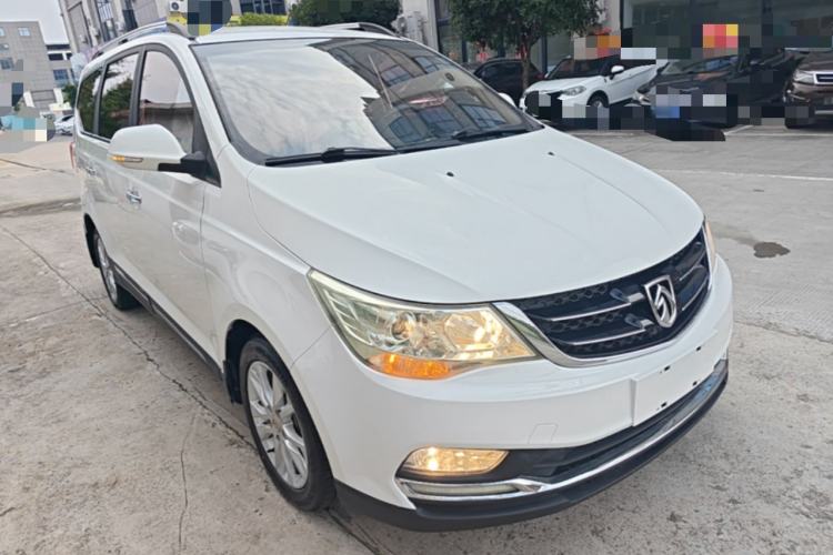 Used Baojun 730 2016 1.5L Manual Comfort Version 7 Seats China V Emission Standard Front Right 45 Deg