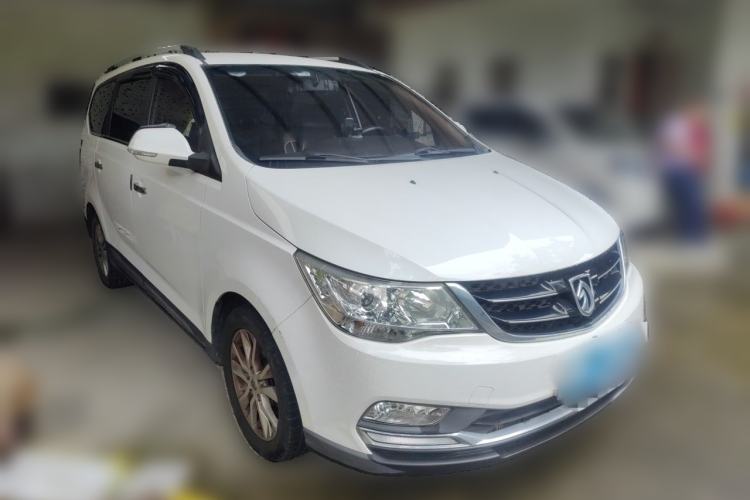 Used Baojun 730 2016 1.5T Manual Comfort Version 7 Seats Front Right 45 Deg