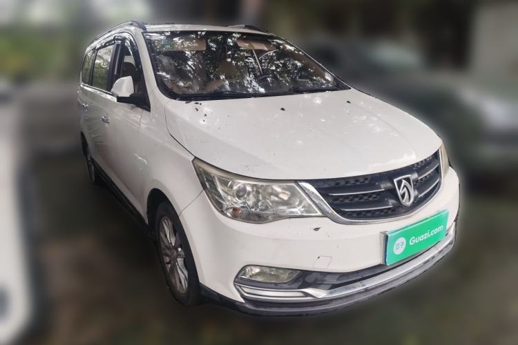 Used Baojun 730 2016 1.5L Manual Comfort Version 7 Seats China V Emission Standard Front Right 45 Deg