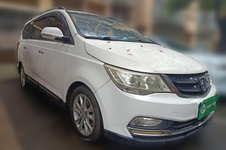 Used Baojun 730 2016 1.5L Manual Comfort Version 7 Seats China V Emission Standard Front Right 45 Deg