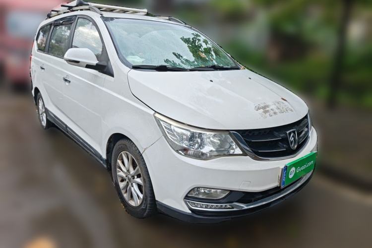 Used Baojun 730 2016 1.5T Manual Luxury Edition 7 Seats Front Right 45 Deg
