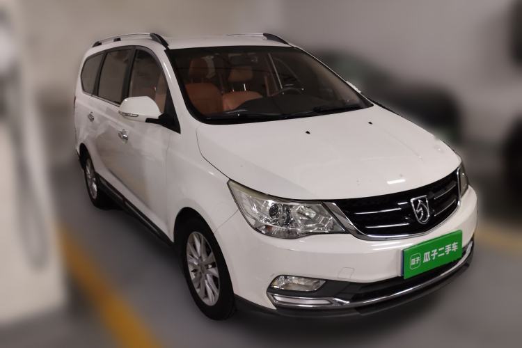 Used Baojun 730 2016 1.5T Manual Comfort Version 7 Seats Front Right 45 Deg