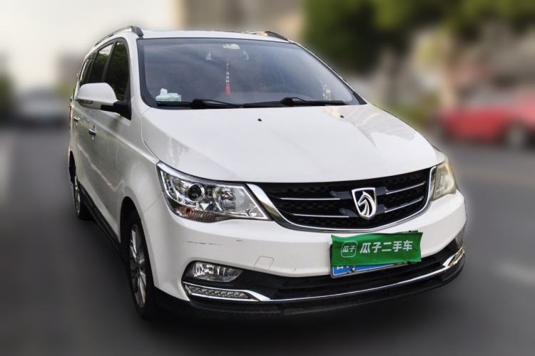 Used Baojun 730 2016 1.5L Manual Luxury Edition 7 Seats Front Right 45 Deg