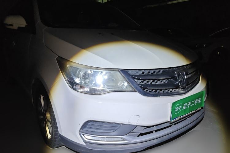 Used Baojun 730 2016 Revised 1.5L Manual Standard Version 7 Seats China V Emission Standard Front Right 45 Deg