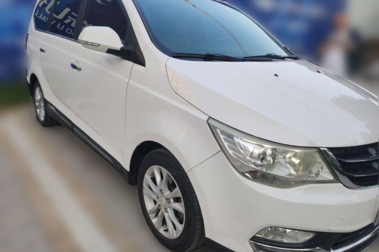 Used Baojun 730 2016 1.5L Manual Comfort Version 7 Seats China V Emission Standard Front Right 45 Deg