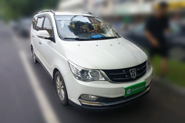 Used Baojun 730 2016 1.5T Manual Comfort Version 7 Seats Front Right 45 Deg