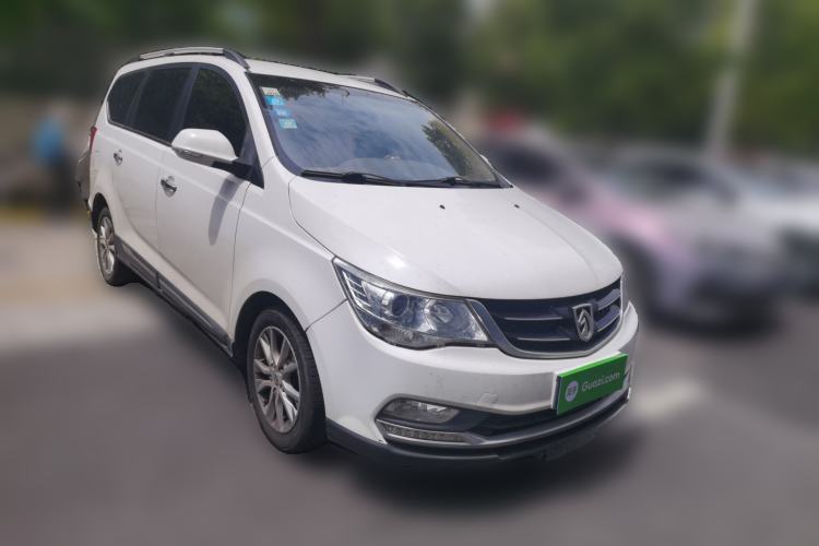 Used Baojun 730 2016 1.5L Manual Comfort Version 7 Seats China V Emission Standard Front Right 45 Deg