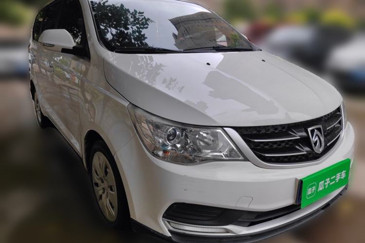 Used Baojun 730 2016 1.5L Manual Value Edition 5 Seats China V Emission Standard Front Right 45 Deg