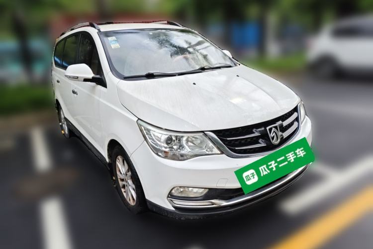 Used Baojun 730 2016 1.5T Manual Comfort Version 7 Seats Front Right 45 Deg