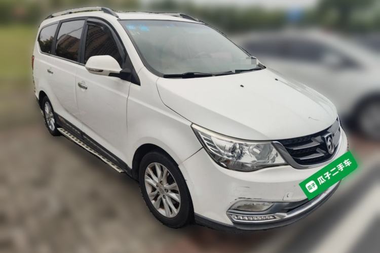 Used Baojun 730 2016 1.8L Manual Luxury Edition 7 Seats Front Right 45 Deg